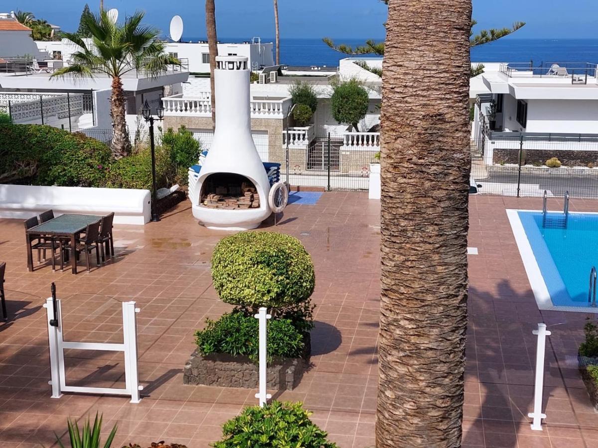 First Line Villa Floor Studio Apartment With Amazing Sea View Air Conditioned Just 50M From The Beach Costa Adeje  Kültér fotó
