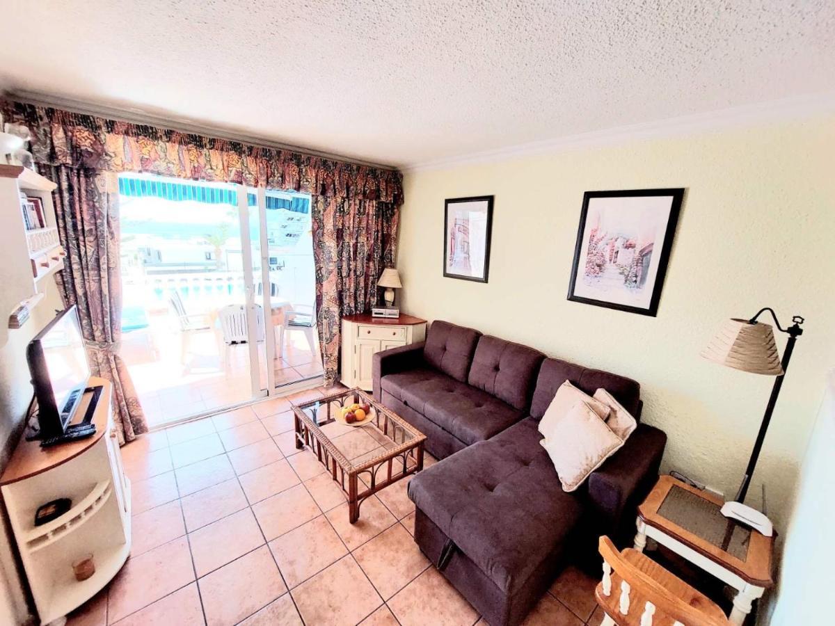 First Line Villa Floor Studio Apartment With Amazing Sea View Air Conditioned Just 50M From The Beach Costa Adeje  Kültér fotó