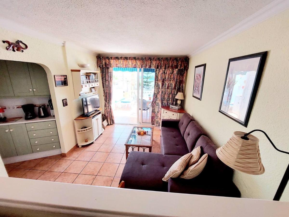 First Line Villa Floor Studio Apartment With Amazing Sea View Air Conditioned Just 50M From The Beach Costa Adeje  Kültér fotó